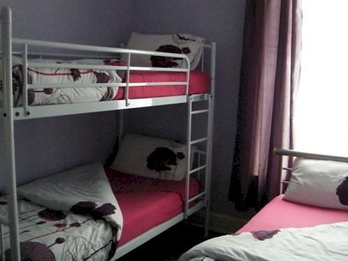 Guest house Houshui Tangpin 4*